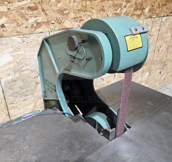 BURR KING 760 BELT SANDER W/ BALDOR M3555 MOTOR 3PH 2HP 3450RPM; 37"X30"X54" - Image 3