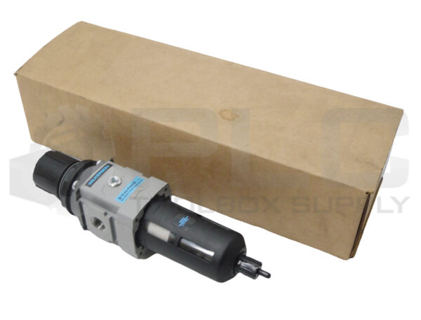 NEW WILKERSON B18-03-FK00B FILTER-REGULATOR 0-125PSIG 150PSI