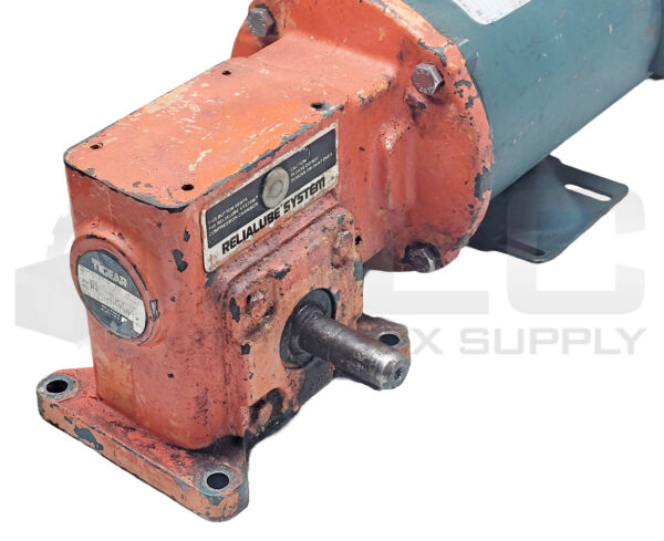 RELIANCE ELECTRIC T56S1005A-TX MOTOR W/ DODGE TIGEAR 7916110-CB R9474C GEARBOX - Image 4