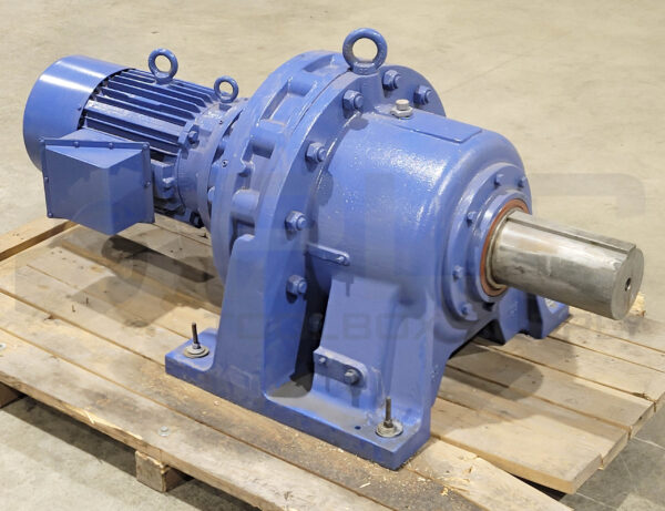 NEW SUMITOMO CHHM60-6265DAA-EP-121 GEARMOTOR 121:1 W/ SM-CYCLO TK-F MOTOR