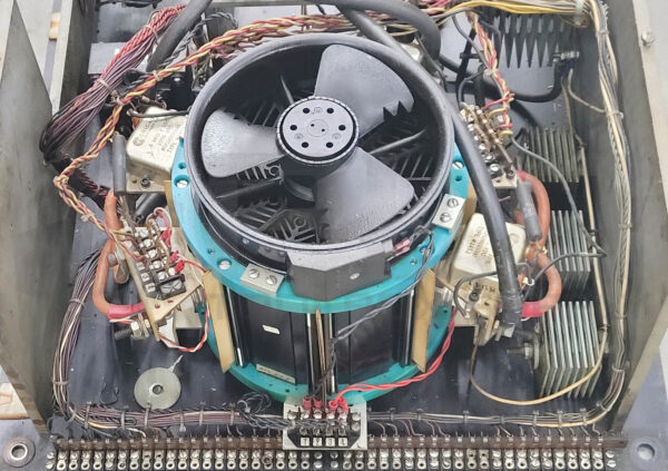 UNICO 302-186 DC DRIVE W/ 303-097 2A POWER SUPPLY - Image 3