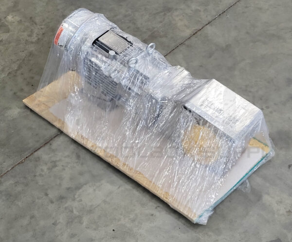 NEW SUMITOMO TC-FXPA/FB-2E  MOTOR / RNYM2-1520A-EP-B-60 GEARBOX - Image 2