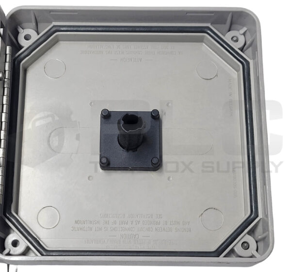 NEW VYNCKIER VJ606W NON-METALLIC ENCLOSURE W/ SALZER H232 DISCONNECT SWITCH - Image 4