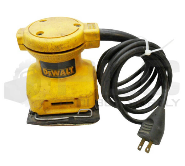 DEWALT DW411 1/4 SHEET PALM GRIP SANDER TYPE 3 120VAC 50/60HZ 2A