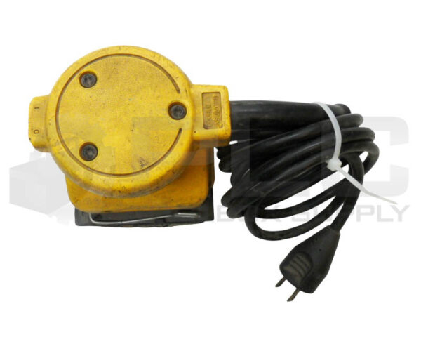 DEWALT DW411 1/4 SHEET PALM GRIP SANDER TYPE 3 120VAC 50/60HZ 2A - Image 2
