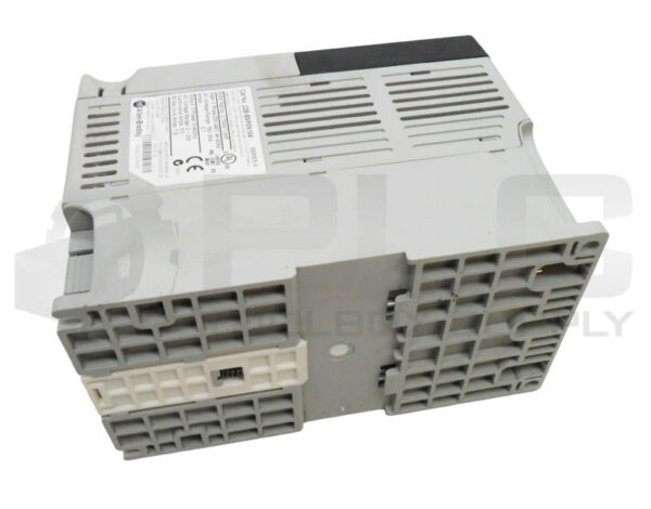 ALLEN BRADLEY 22B-B5P0N104 /A POWERFLEX 40 AC DRIVE 200-240V 48-63HZ 3PH 5.7A - Image 4