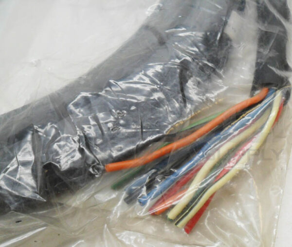 SEALED NEW HUBBELL HPMS12112 MINI QUICK MALE PLUG STRAIGHT 12' *READ* - Image 4