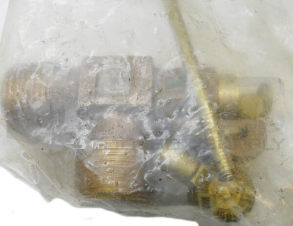 SEALED NEW WATTS 1000-01 FLOAT SWITCH 1" 3P937 - Image 2