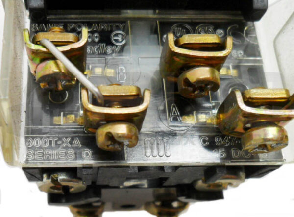 LOT OF 3 ALLEN BRADLEY 800T-PT16 /T PUSH BUTTON W/ 40171-002-01 W/ 800T-XA /D - Image 5