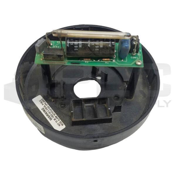 FEDERAL SIGNAL 141ST ELECTRAFLASH STROBE LIGHT 120AC AMBER - Image 3