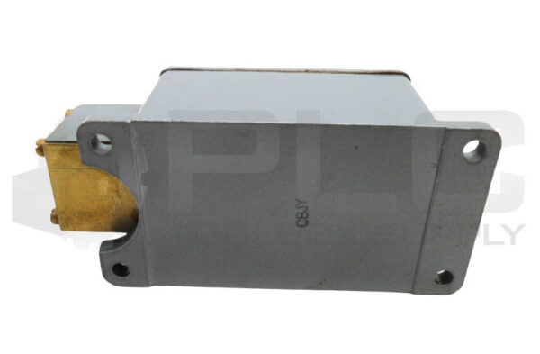 NEW ALLEN BRADLEY 802T-R2TD /1 OILTIGHT LIMIT SWITCH W/ Z-24811 OPERATOR HEAD - Image 4