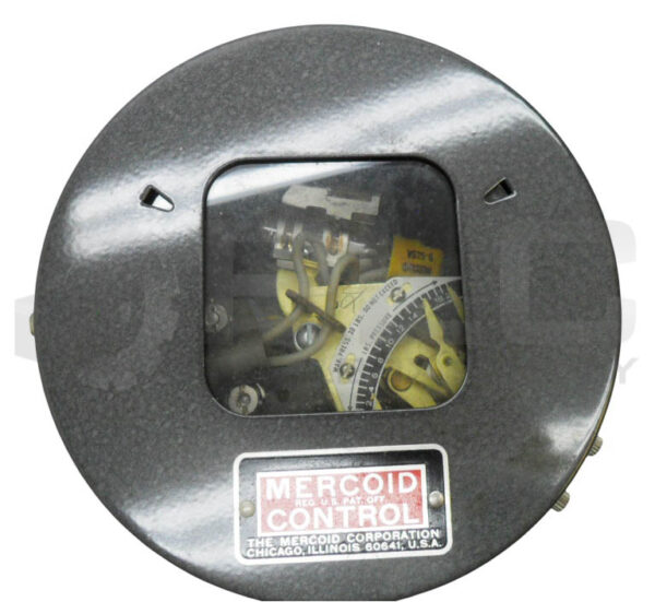MERCOID CONTROL DA31-2 PRESSURE CONTROL SWITCH 120-440VAC 10A 3/4HP - Image 2