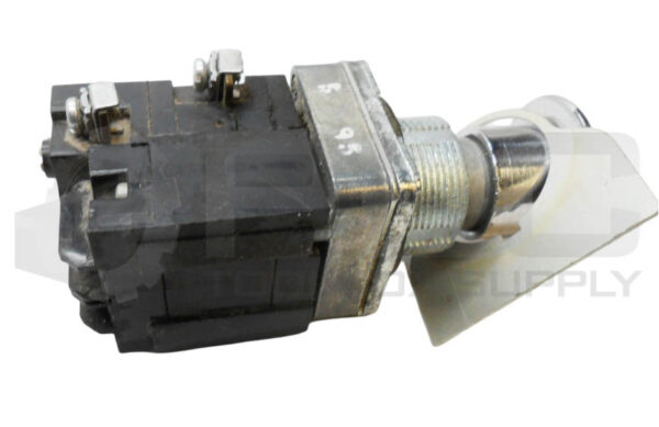 REES 40702 B NC PUSH BUTTON GREEN MUSHROOM 600VACW/ 40716 P NC CONTACT BLOCK - Image 4