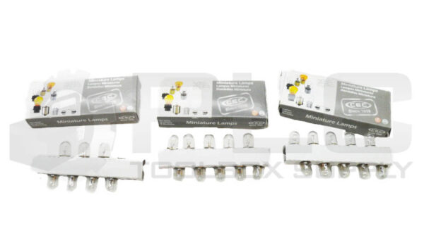 LOT OF 27 NEW CEC 757 MINIATURE LAMP