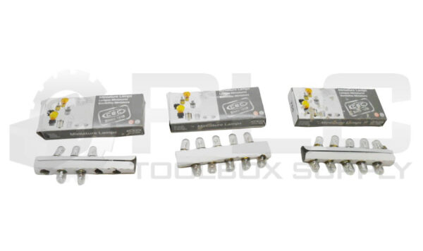 LOT OF 24 NEW CEC 755 MINIATURE LAMP