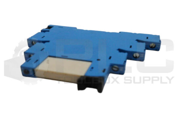 LOT OF 3 NEW FINDER 34.51.7.024.0010 RELAY 24V 6A W/ 93.01.0.024 RELAY SOCKET - Image 3