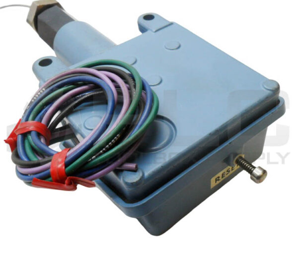 NEW UNITED ELECTRIC E100 8BS REMOTE TEMPERATURE SWITCH 350-640DEG F *READ* - Image 4