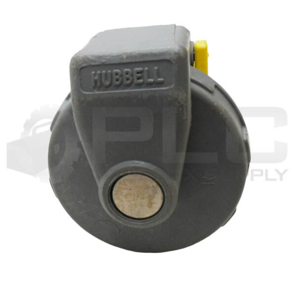 HUBBELL 320C4W PIN & SLEEVE CONNECTOR 20A 125VAC - Image 2