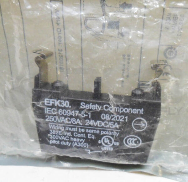 SEALED NEW SCHMERSAL EFK30 CONTACT 250VAC 24VDC 8/5A - Image 2