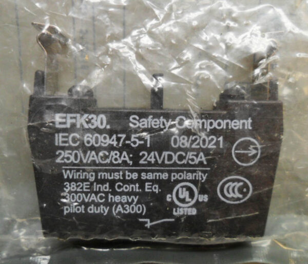 SEALED NEW SCHMERSAL EFK30 CONTACT 250VAC 24VDC 8/5A - Image 3