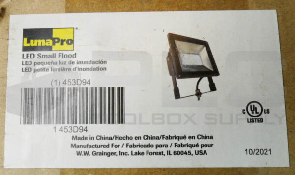 NEW LUMAPRO 453D94 LED SMALL FLOODLIGHT 120-277V 0.5A 50W 50/60HZ - Image 6