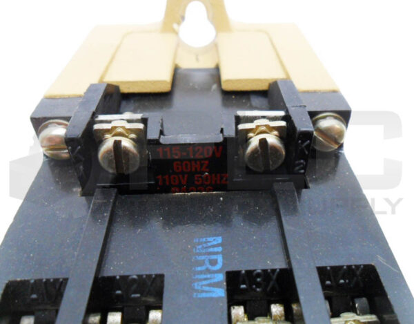 ALLEN BRADLEY 700-P200A1 /B AC RELAY W/ PA236 COIL W/ 700-PB40 /A ADDER DECK - Image 5
