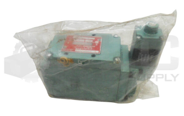 SEALED NEW NUMATICS 33SPA4 /K SOLENOID VALVE 120V 50/60HZ .16A W/ 227-877B COIL