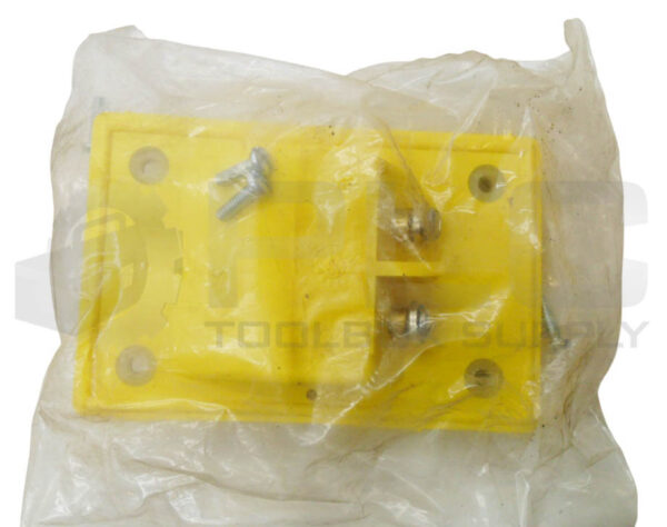 SEALED NEW CROUSE HINDS X8381-19 WIRE RECEPTACLE E1002-1 - Image 3