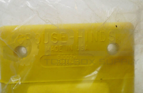 SEALED NEW CROUSE HINDS X8381-19 WIRE RECEPTACLE E1002-1 - Image 4