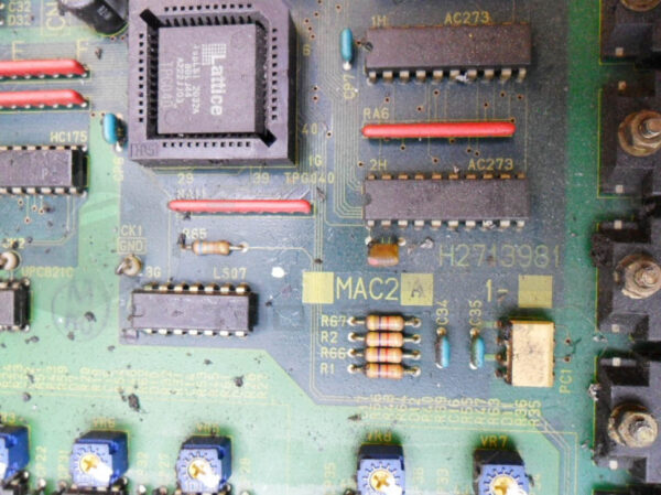 TOSHIBA H2713981 CIRCUIT BOARD MAC2A1 - Image 4