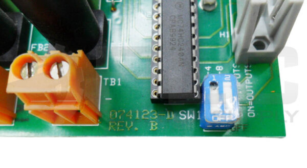 PRINCE MACHINE 074123-D RELAY BOARD - Image 4