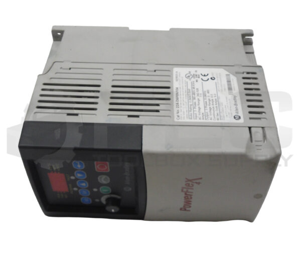 ALLEN BRADLEY 22A-D6P0N104 SER A POWERFLEX 3HP 3PH 380-480V 48-63HZ - Image 4