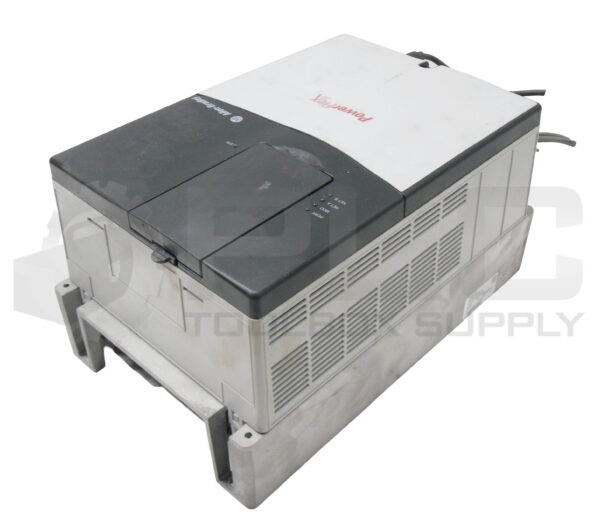 ALLEN BRADLEY 20AD027A0AYNANC0 /A POWERFLEX AC DRIVE 20HP    *UPS RED AVAILABLE* - Image 2