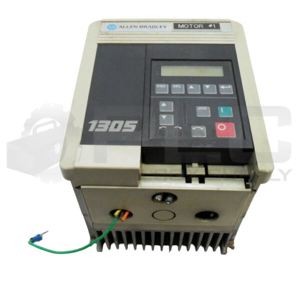 ALLEN BRADLEY 1305-BA03A-HA2 /C VARIABLE FREQUENCY DRIVE 380-460V 2.2A *READ*