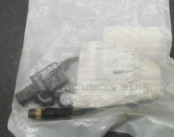 SEALED NEW BALLUFF BOS00P3 BOS 16K-UU-1FI-0.2-S4 11-30VDC *READ* - Image 2