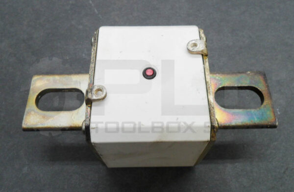 FERRAZ SHAWMUT H300686 PROTISTOR 630A 1300VA - Image 3