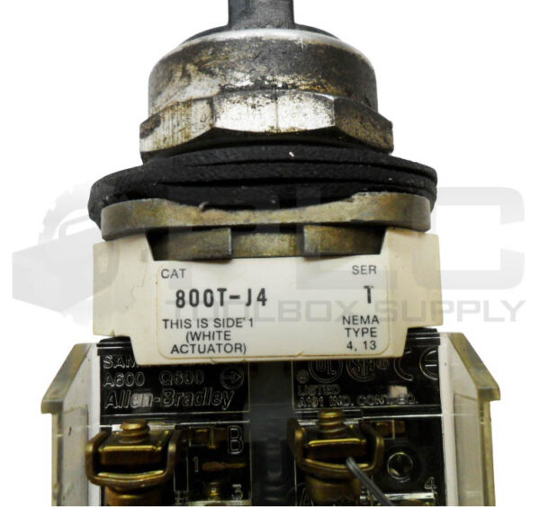 ALLEN BRADLEY 800T-J4 /T SELECTOR SWITCH W/ 800T-XA /D CONTACT BLOCK - Image 5