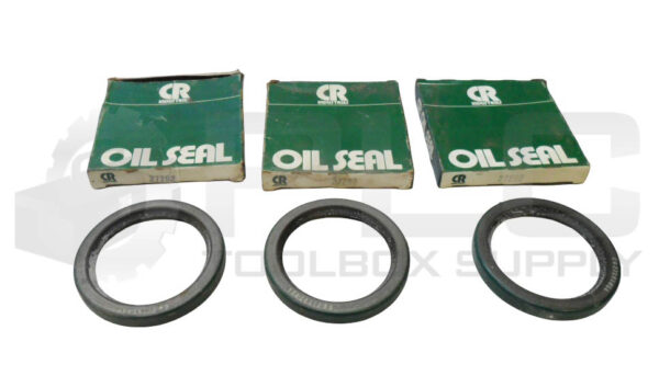 LOT OF 3 NEW CR INDUSTRIES 27292 OIL SEAL 2-5/8"ID 3-1/2" OD *READ*