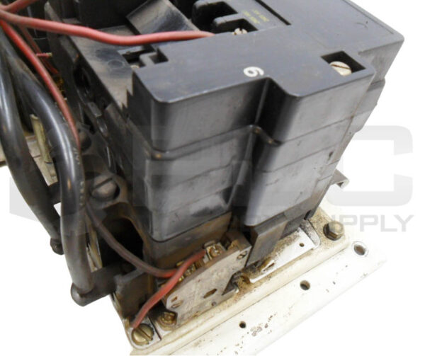 SQUARE D 8736 SEO-2 /A REVERSING MAGNETIC STARTER W/ (2) 31074-400-38 COIL - Image 4