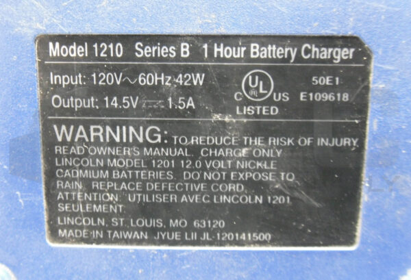 LINCOLN MODEL 1200 POWER LUBER GREASE GUN W/ CHARGER *NO BATTERY* - Image 7