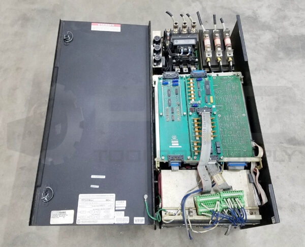ALLEN BRADLEY 1392-B150-RL-MC-B-F2 /A AC DRIVE 460/440V 55/75A 3PH - Image 2