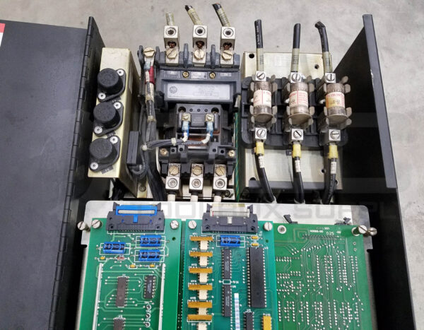 ALLEN BRADLEY 1392-B100-RK-MC-A-F1 /A AC DRIVE 460/440V 43/60A 3PH - Image 3