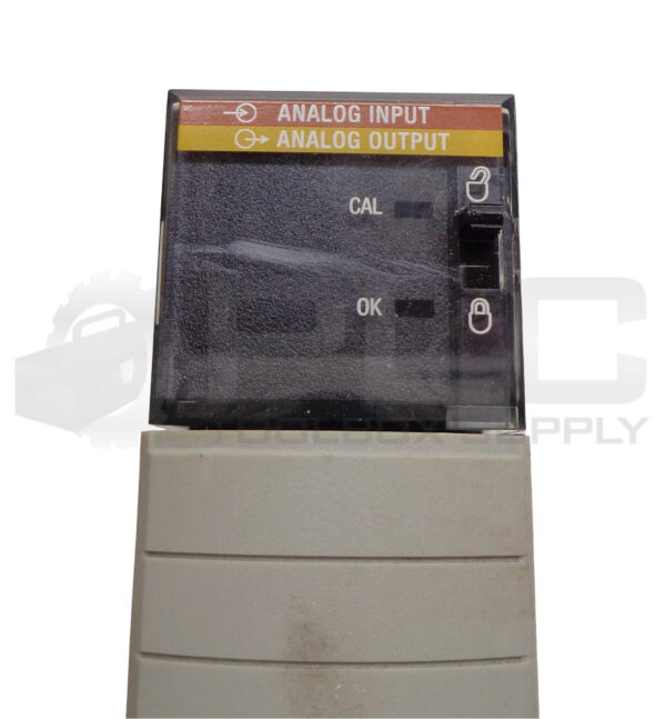 ALLEN BRADLEY 1756-IF4FXOF2F SER A FAST ANALOG COMBO 4 IN / 2 OUT - Image 4
