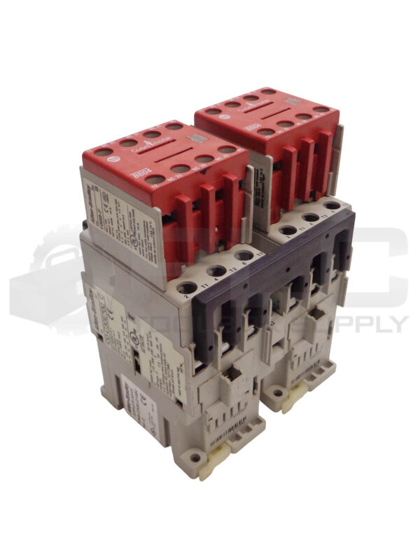 ALLEN BRADLEY 104S-C30EJ210BC SER C SAFETY REVERSING CONTACTORS 24VDC E