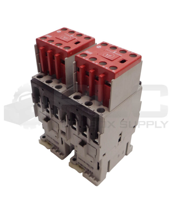 ALLEN BRADLEY 104S-C37EJ210BC SER C SAFETY REVERSING CONTACTORS 24VDC E