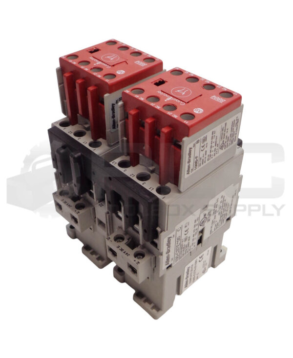 ALLEN BRADLEY 104S-C37EJ210BC SER C SAFETY REVERSING CONTACTORS 24VDC E - Image 2
