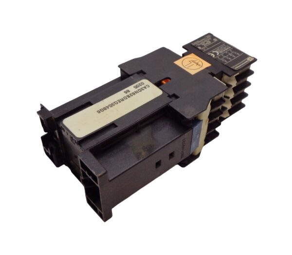 SCHNEIDER / TELEMECANIQUE CA3DN62BDREQ3548G6 RELAY CONTROL 24VDC *READ* - Image 2