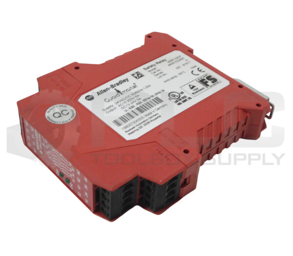 ALLEN BRADLEY 440R-E23097 /A  GUARDMASTER SAFETY RELAY 24VAC/DC 1.5W; MSR132EP