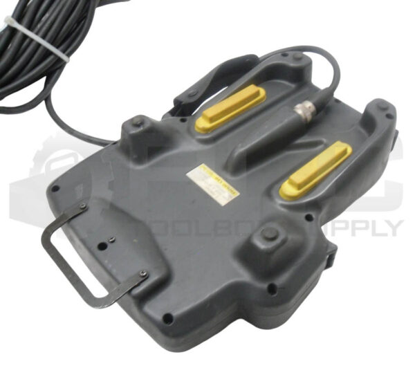 FANUC A05B-2490-C376 TEACH I PENDANT A05B2490C376 SW2E2 - Image 3