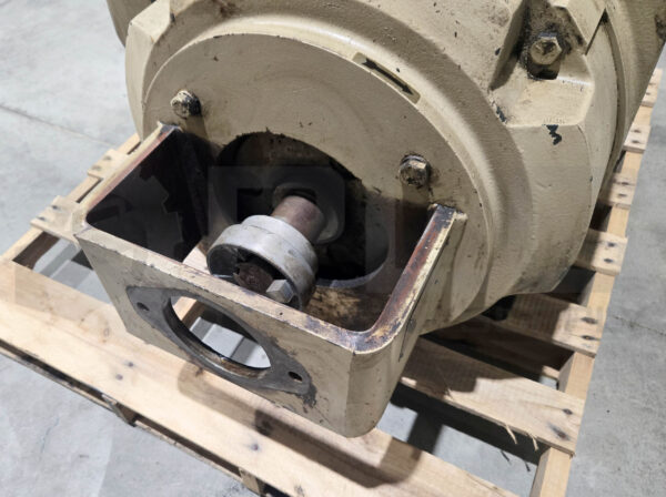 RELIANCE ELECTRIC P44G357C MOTOR 100HP 1180RPM 3PH FR: 444TSC; P44G357C-G2-PR - Image 3